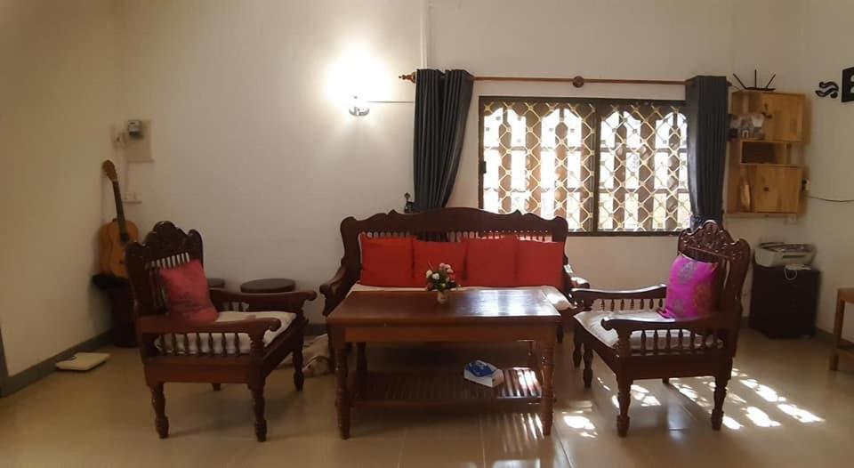 Namo Angkor Villa Сіємреап Екстер'єр фото